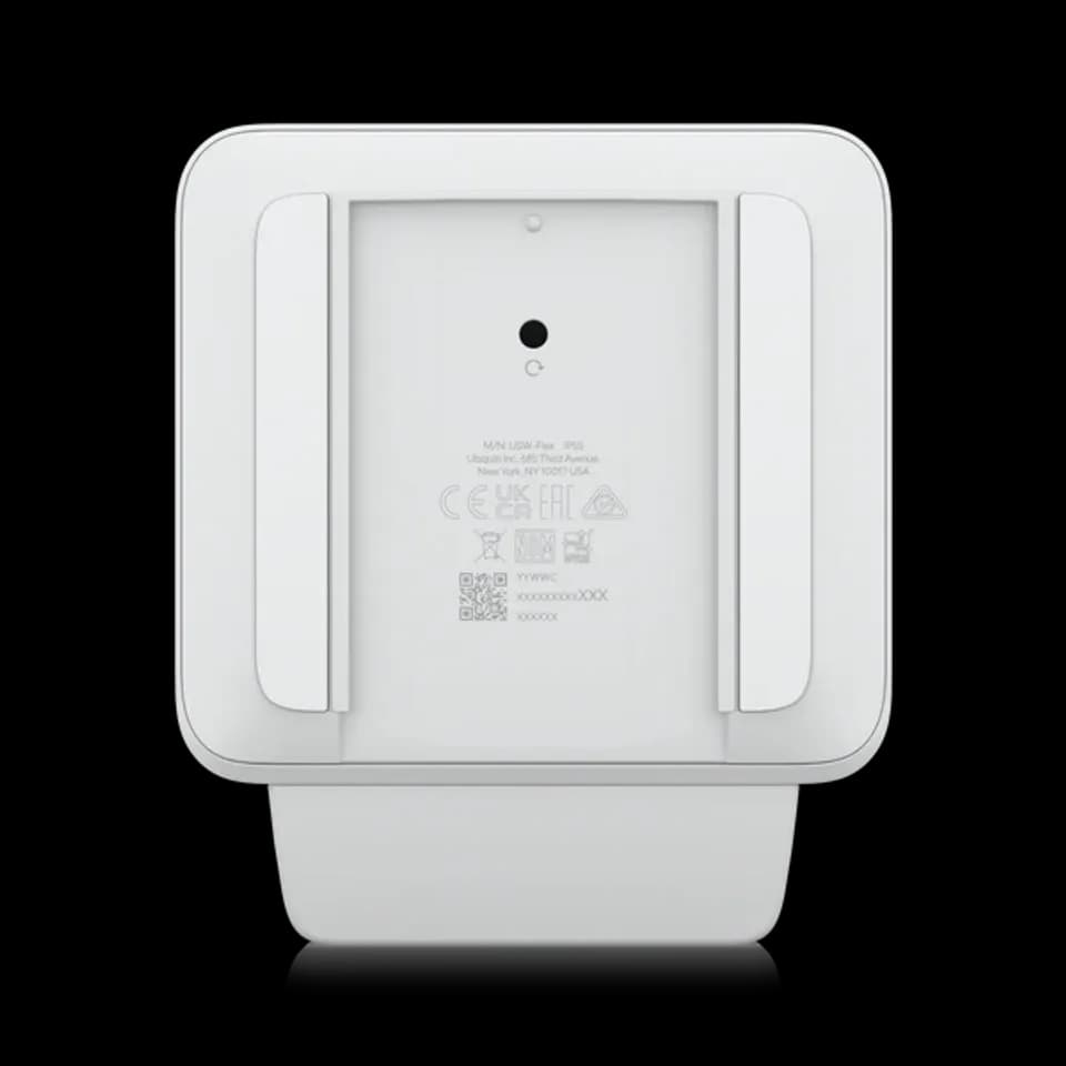 UniFi Switch Flex 交換器 | 5埠 Gigabit PoE 網管型交換機 | Ubiquiti 室內外靈活安裝交換器